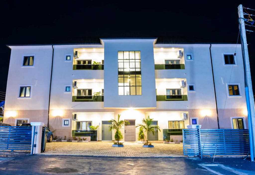 99 Mozilla Apartments And Suites