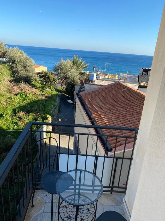 gallery_image_hidden_9