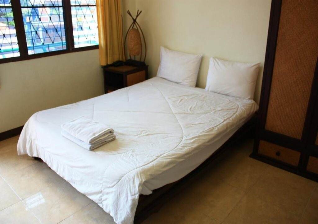 โรงแรมตีฆ้อง Tri Gong Hotel (SHA Extra Plus) by null
