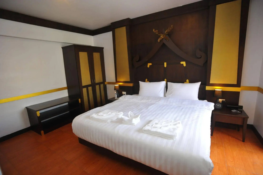 Hotel photo 12