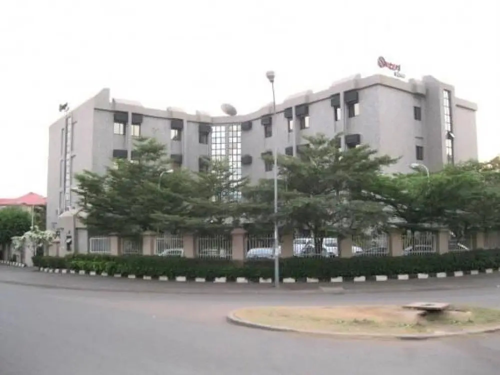 Nugget Hotel
