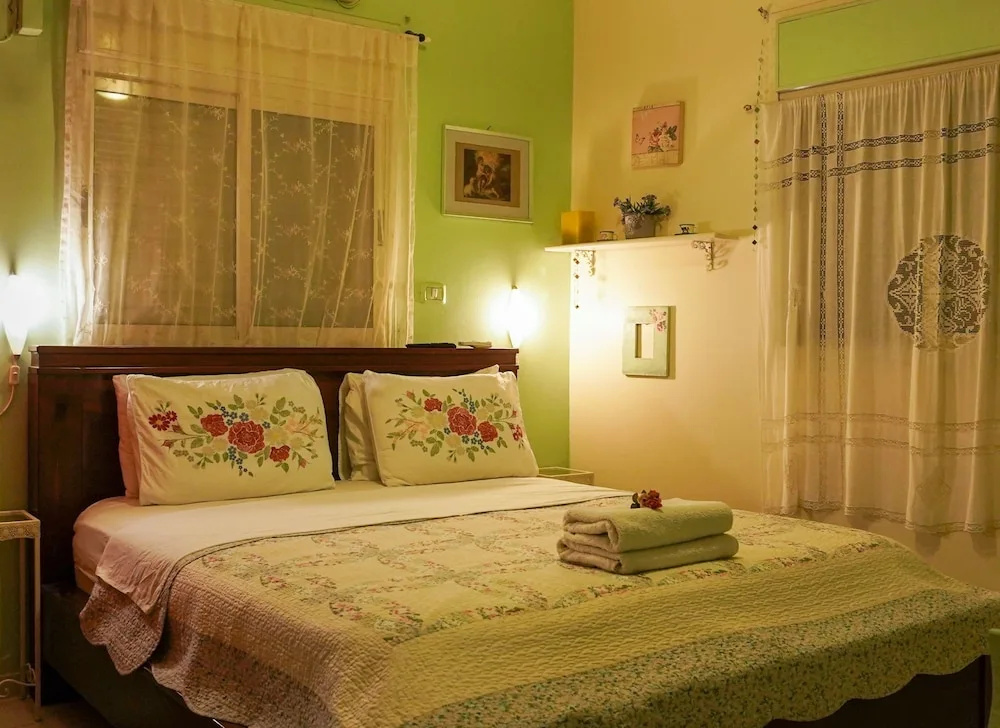 2 Bedrooms Family Apartment