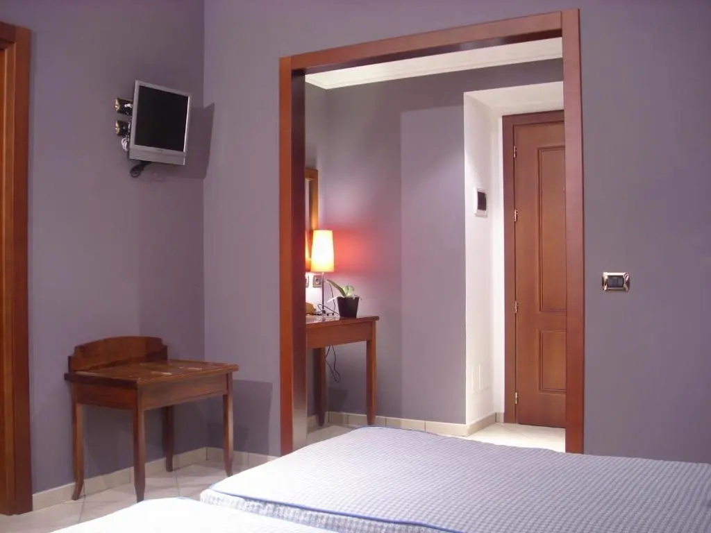 Triple room