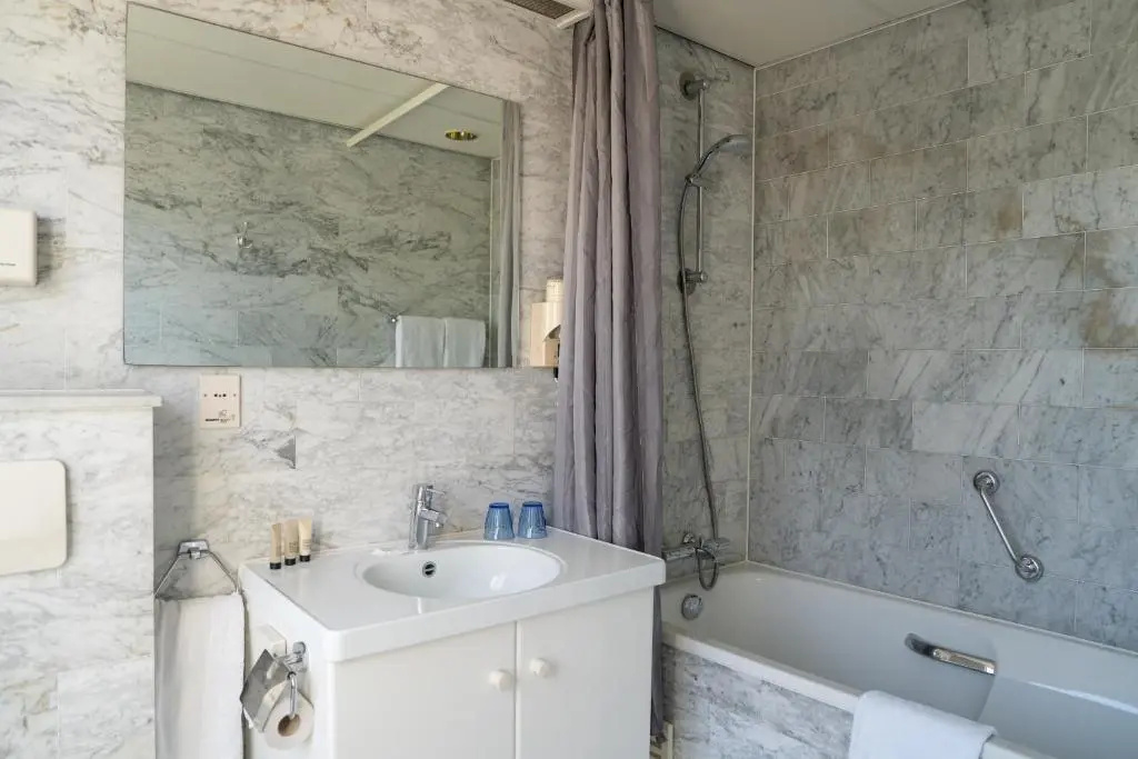 Strandhotel Nassau Bergen - Chambres