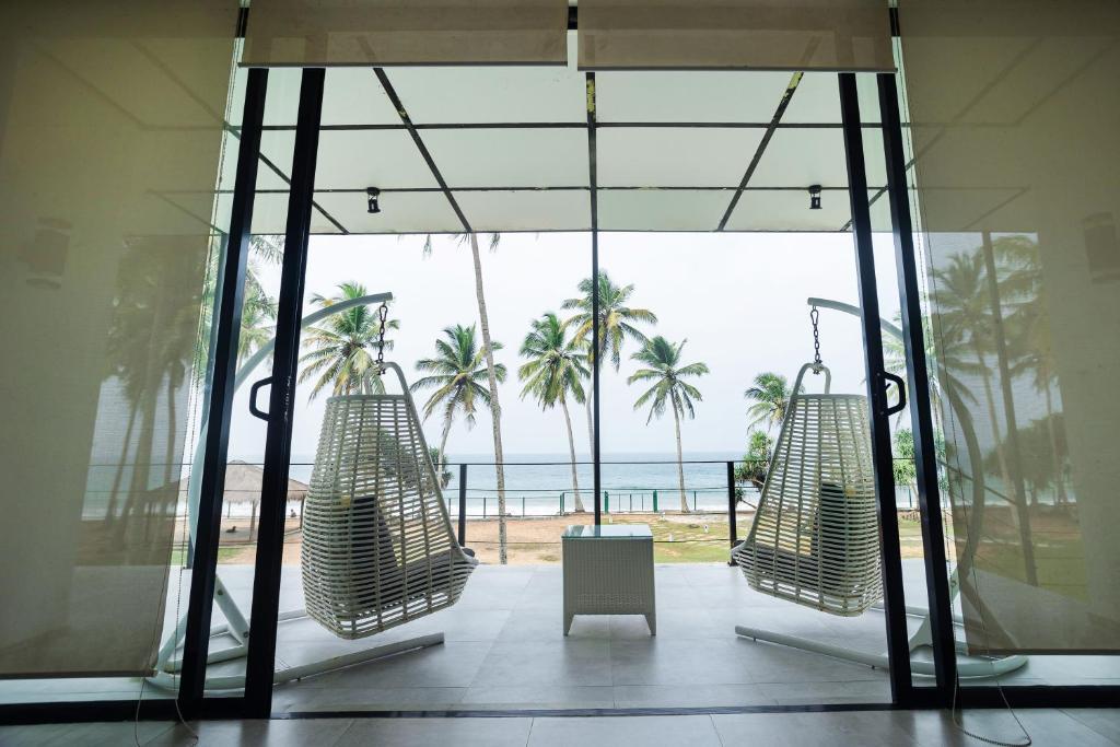 Green Turtle Villa By The Serendipity Collection