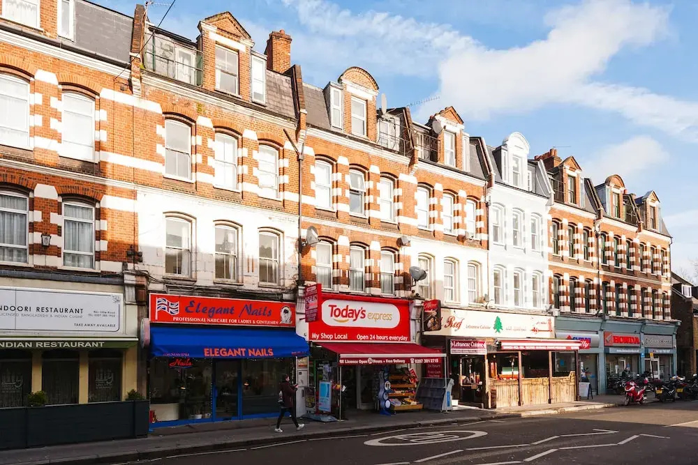 The Lillie Road Residence