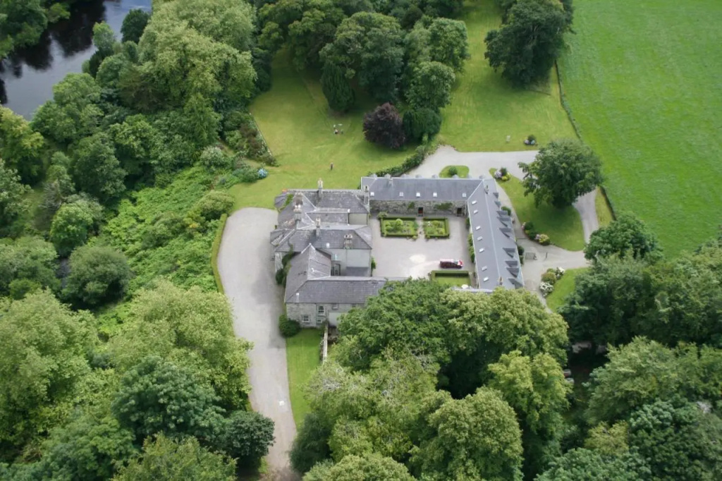 Beaufort House