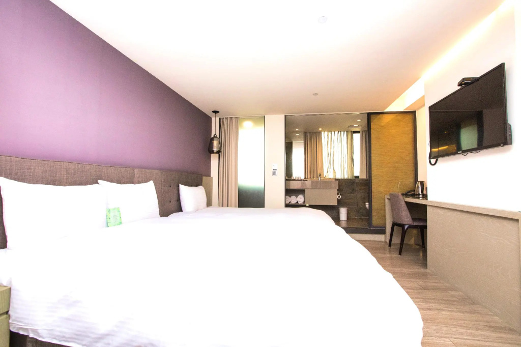 Superior Triple room