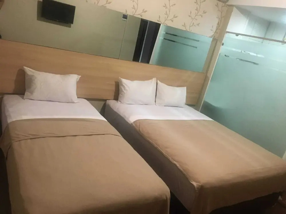 Royal Guesthouse Bandar Lampung - фото 10