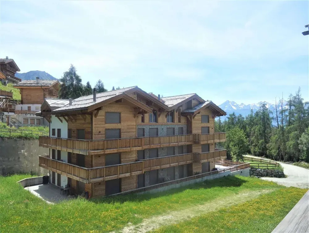 Spacious Apartment for ski Holiday