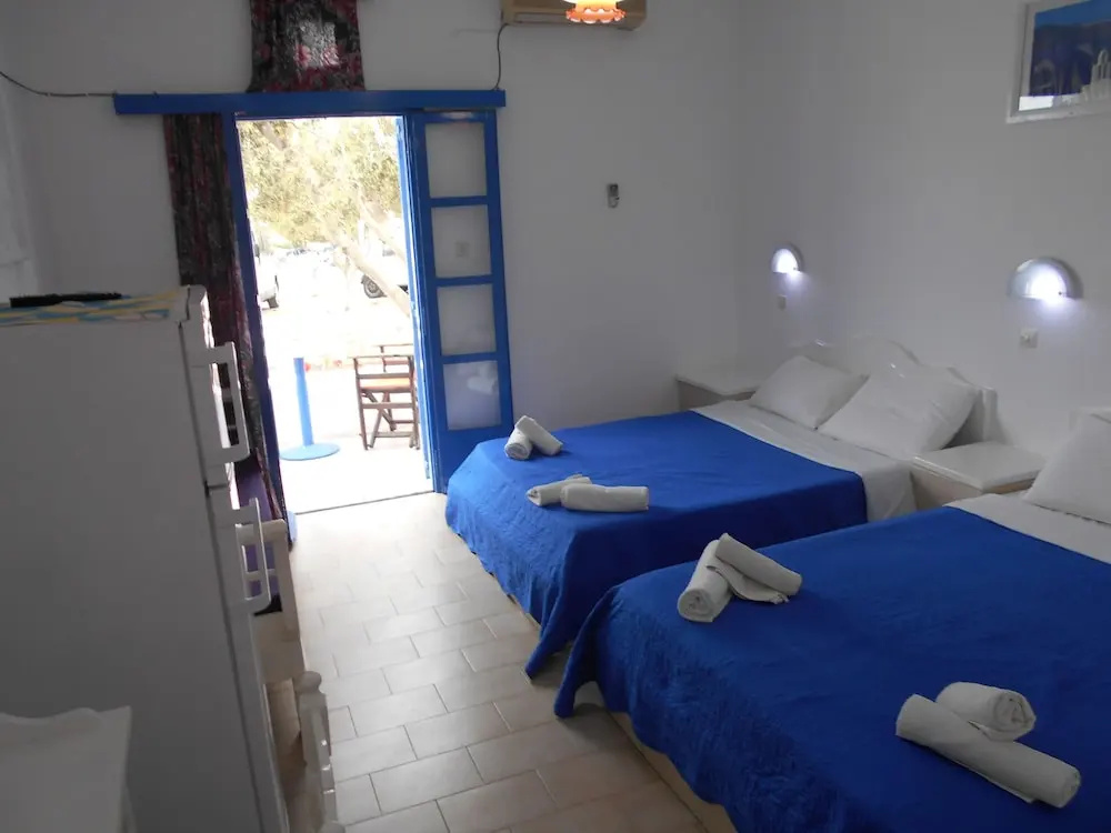 Perissa Hotel - Chambres