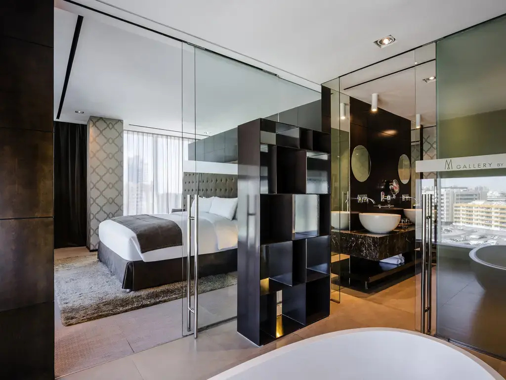 Executive Double Suite (full double bed)