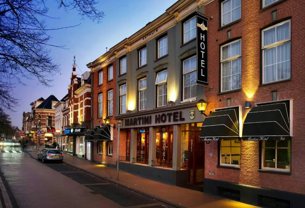 Martini Hotel
