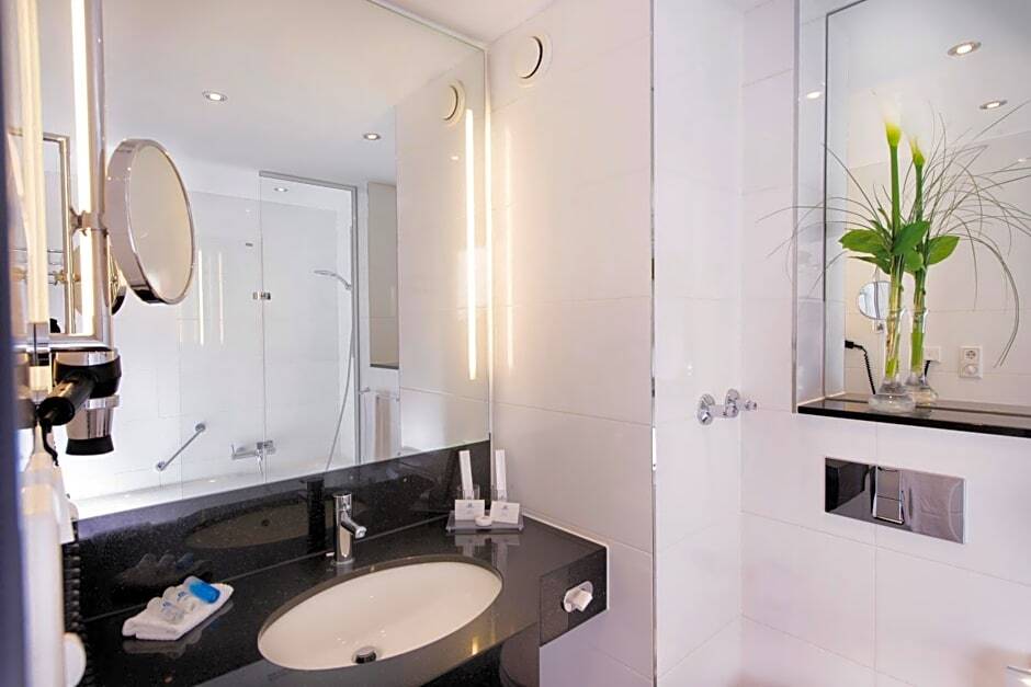 Двухместный номер Classic 2 отдельные кровати в Отель Maritim München