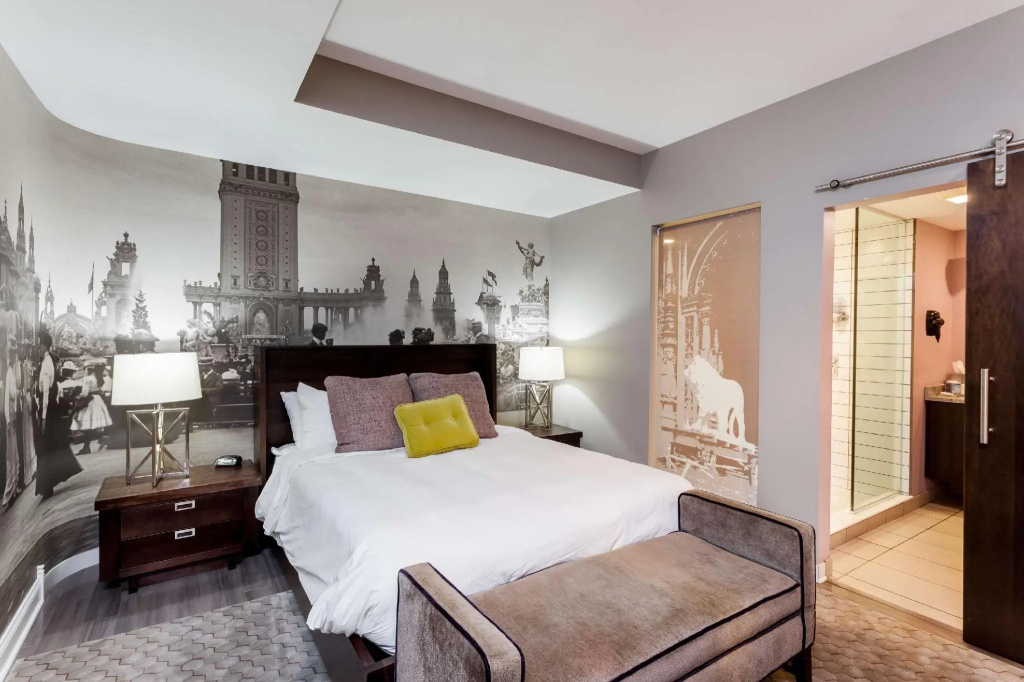 Double Junior Suite (full double bed)
