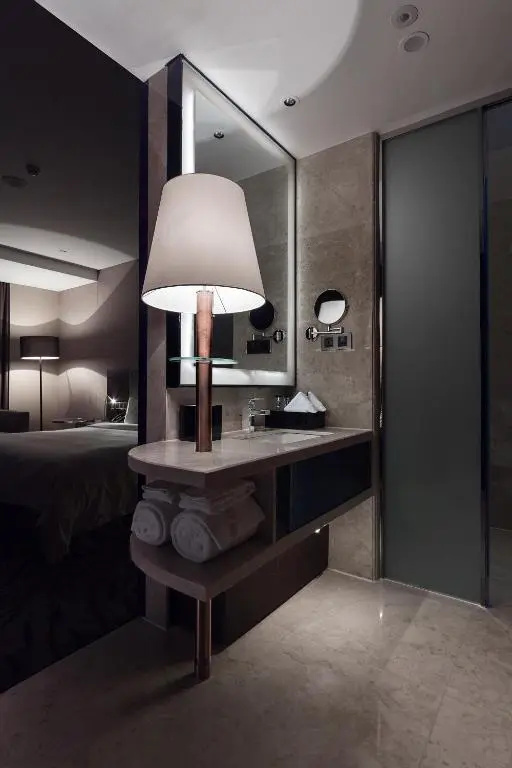 Gallery F Hotel - Chambres