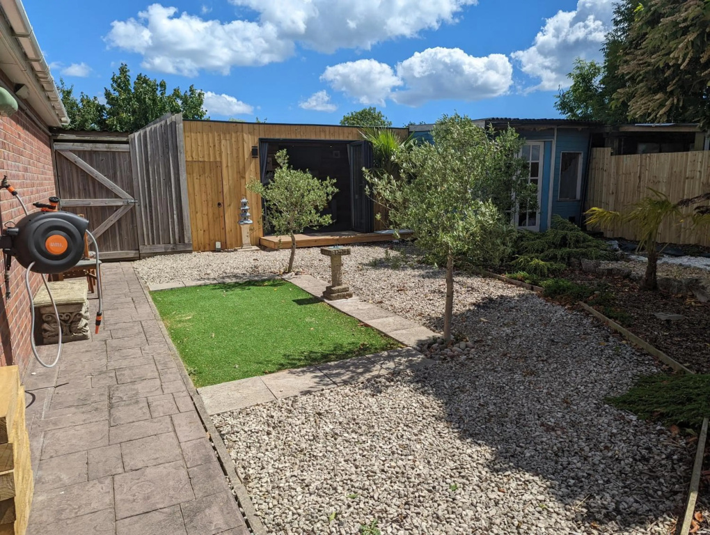 Birdsong Lodge - Peaceful - dog Friendly