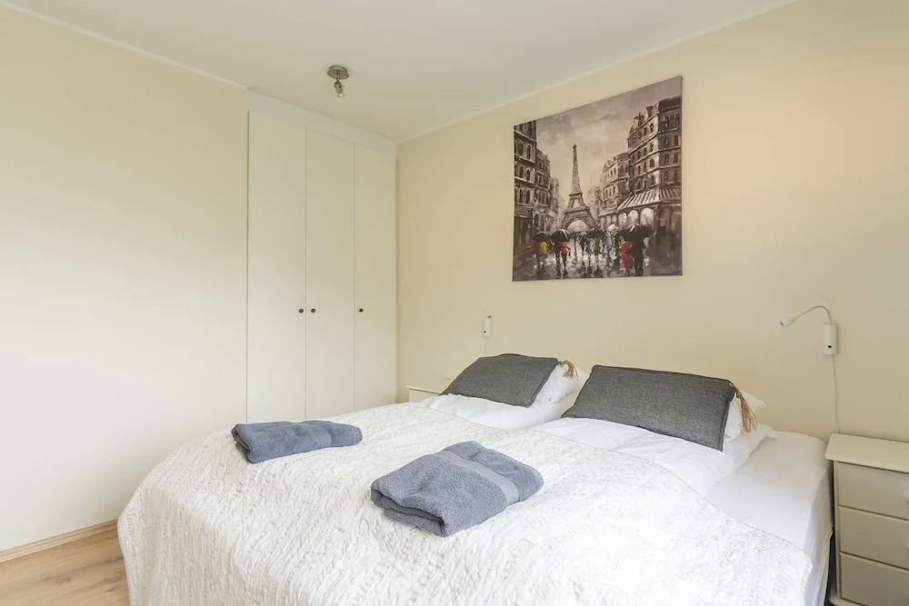 TOWN SQUARE Apartments — фото