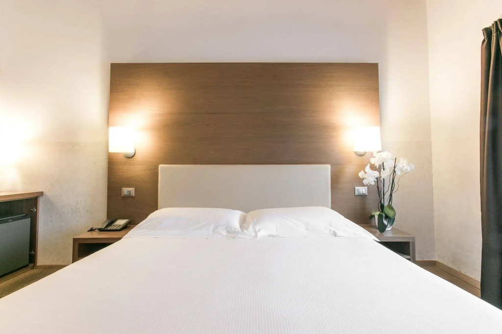 Hotel Opera' - Général
