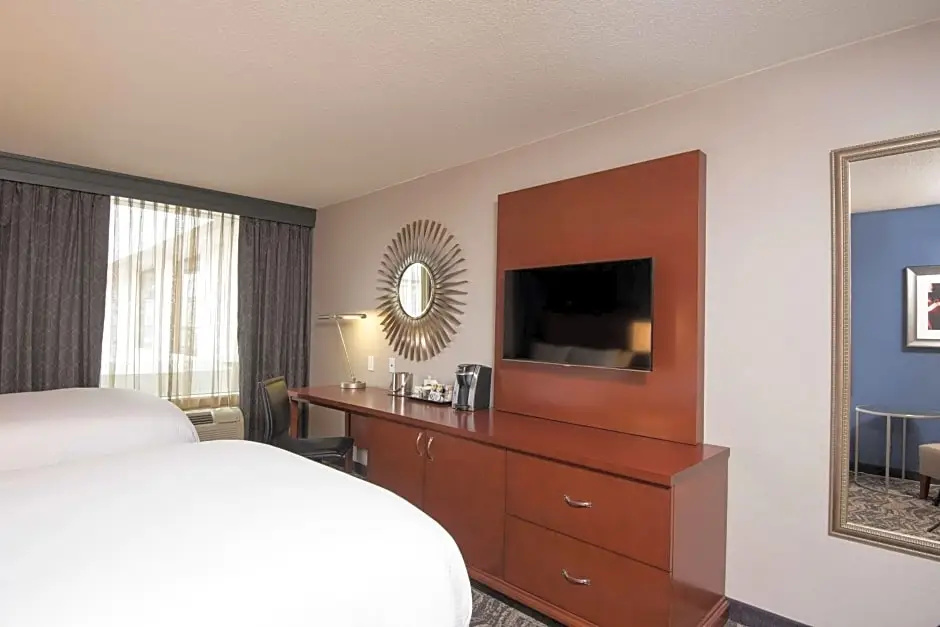 DoubleTree by Hilton Schenectady Downtown - Chambres