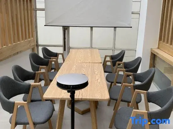 Business Centre