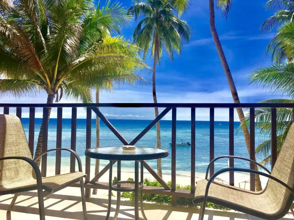 Deluxe Double room beachfront (full double bed)