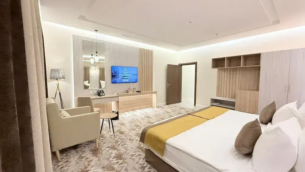 Superior Double room (full double bed)
