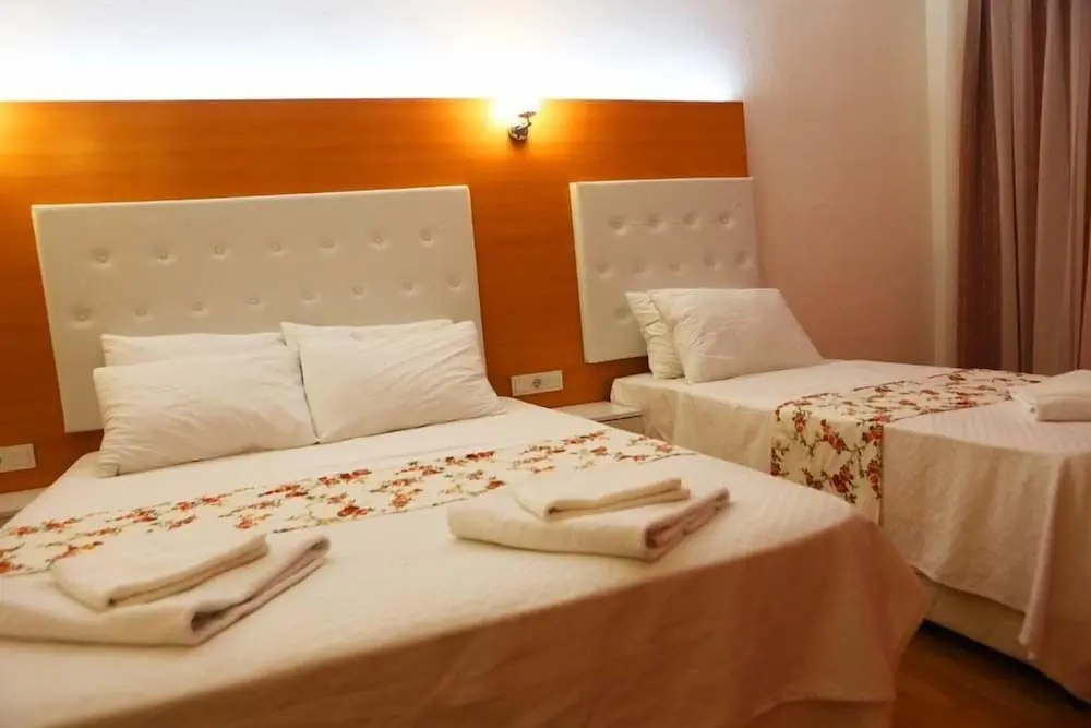 Economy room