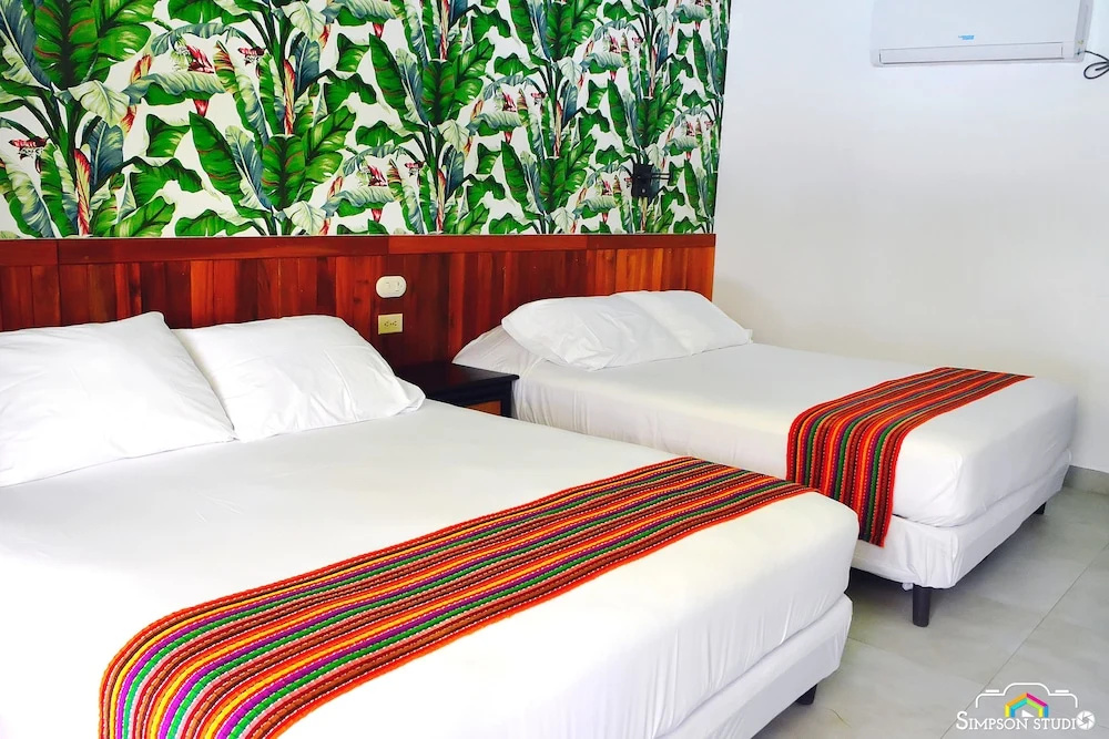 Arenas Beach Hotel - Chambres