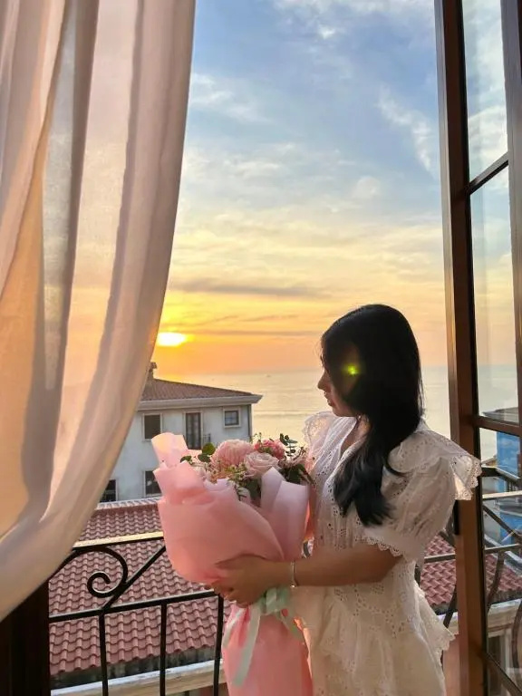 Deluxe Double room with balcony and with sea view (full double bed)