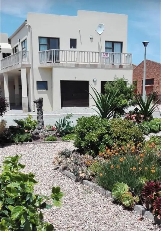 Hartenbos - Bayview 230m From Beach