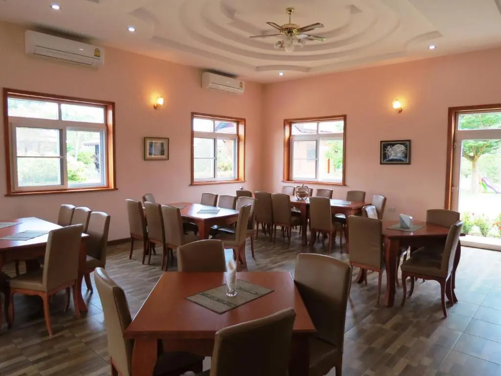 Pongsin Resort and Restaurant - Chambres