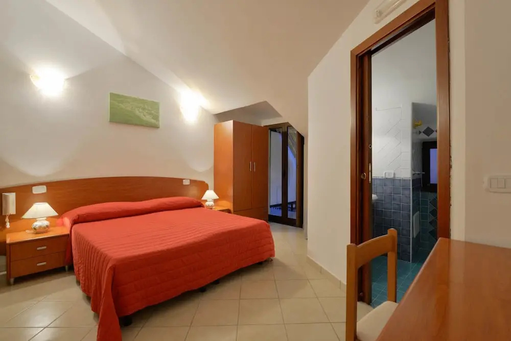 Standard Quadruple room with balcony