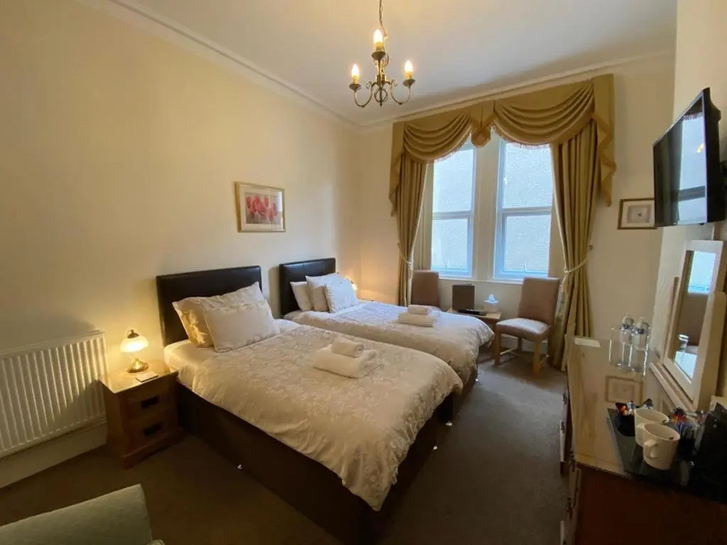 Standard Double room (twin beds)