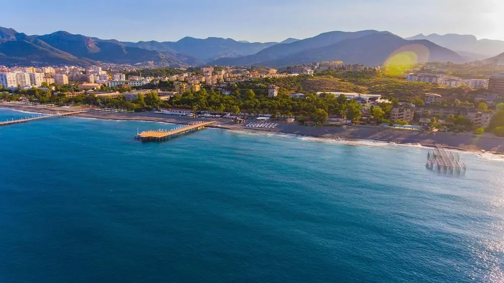 Beach & Waterfront