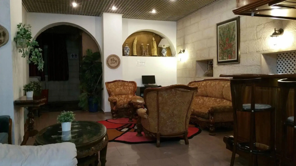 Hotel photo 12