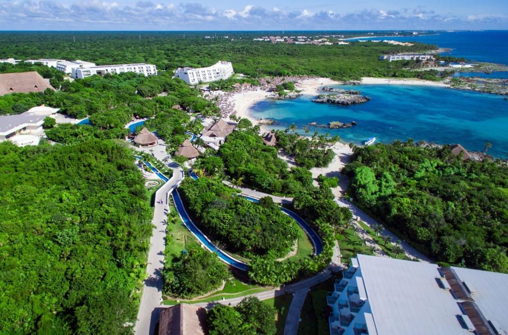 Beach & Waterfront