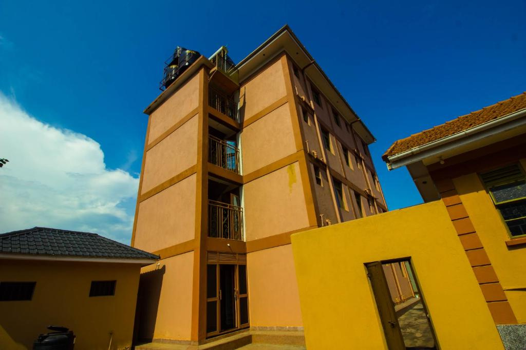 Kajosh Hotel