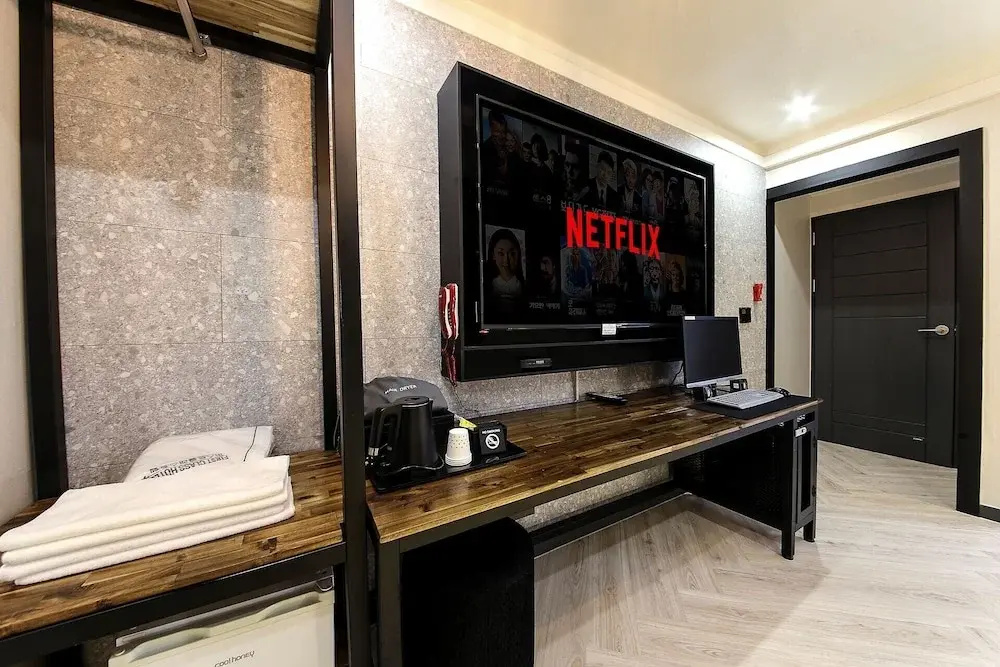 Premium room