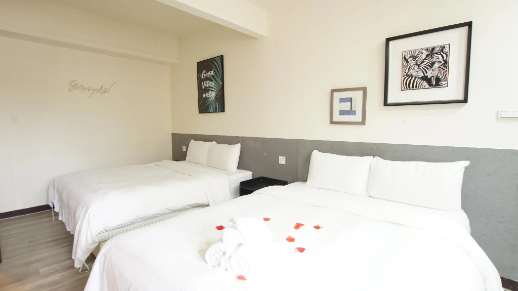 Colors Infinity Inn - Chambres