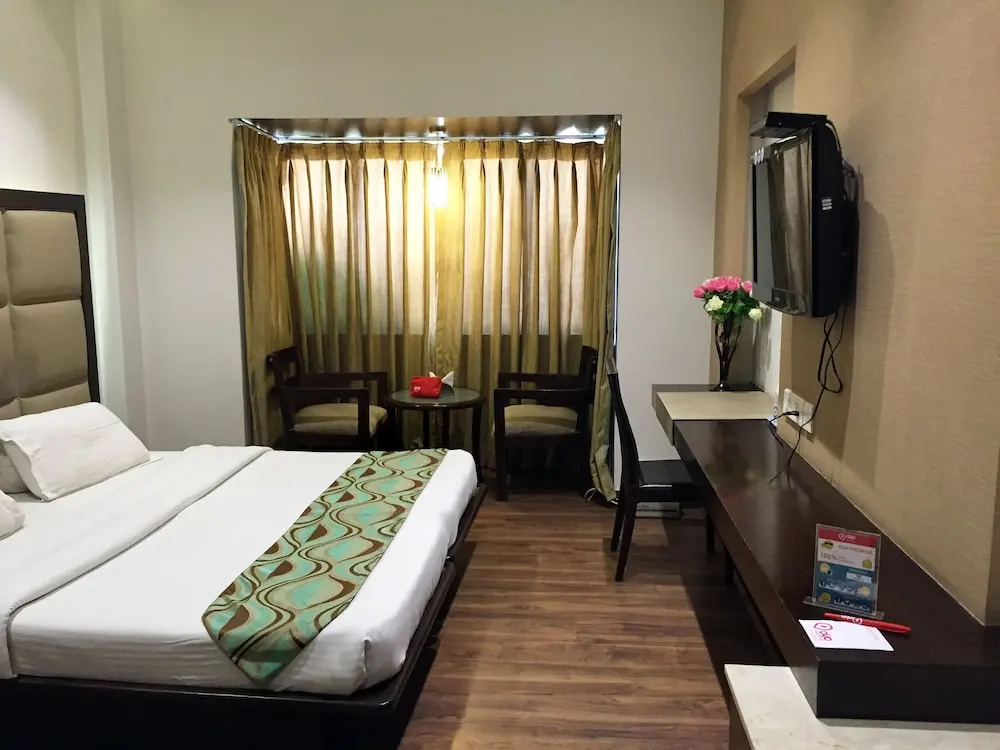 OYO Rooms 074 Cyber City - Chambres