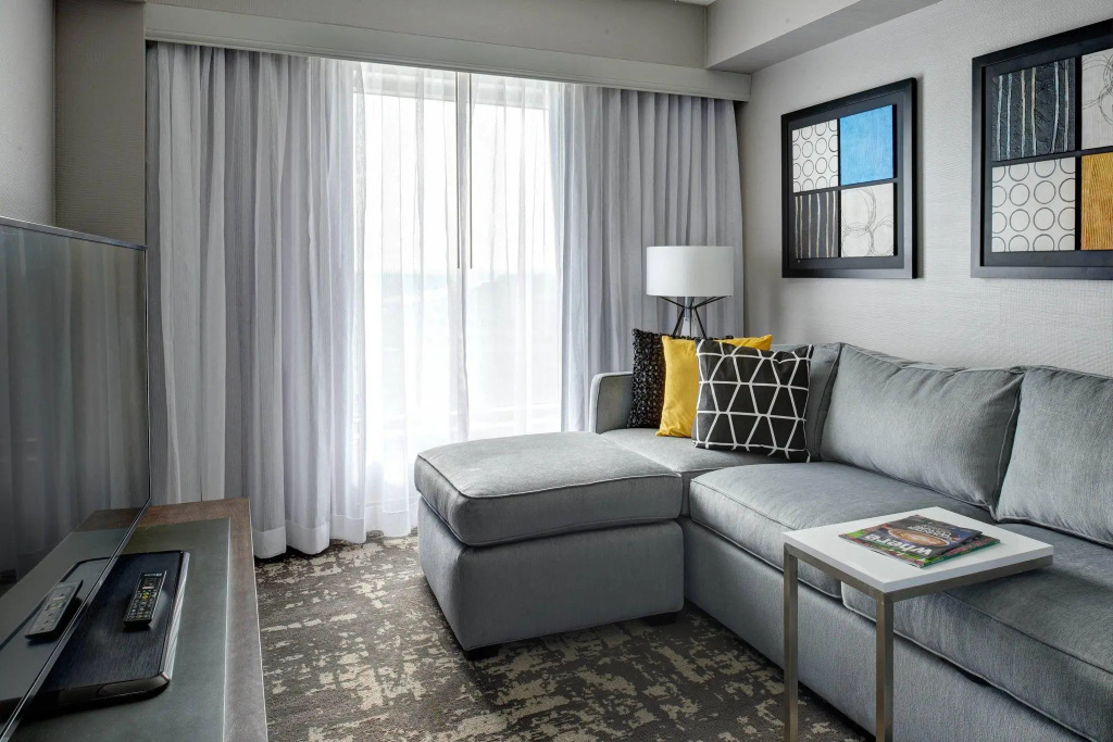 1 Bedroom Double Junior Suite (full double bed)