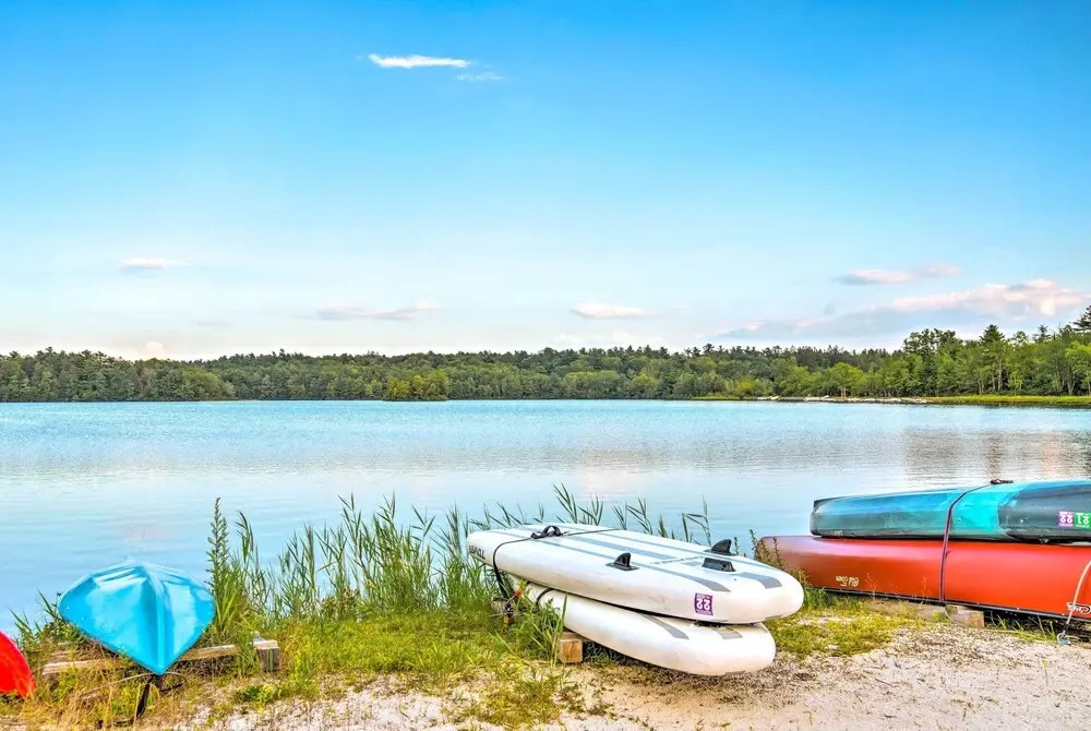 Pet-friendly Pocono Pines Rental w/ Hot Tub!