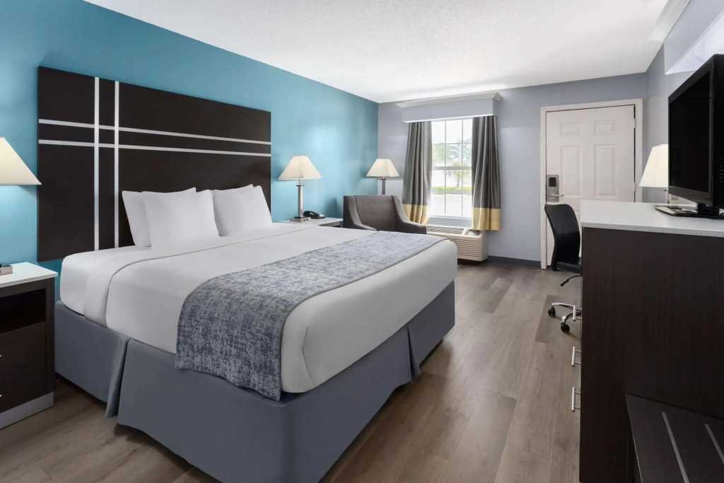 Baymont by Wyndham Brunswick GA — фото 6