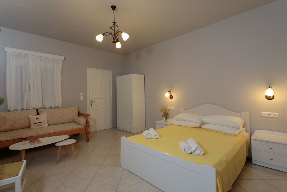 Erato Inn — 5