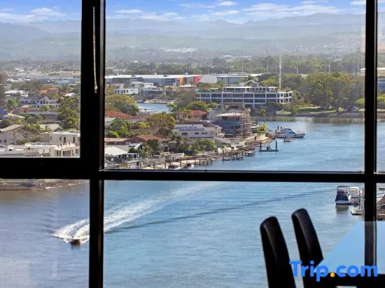 Circle on Cavill Apartments - Central Surfers Paradise - Hosted by wowstay