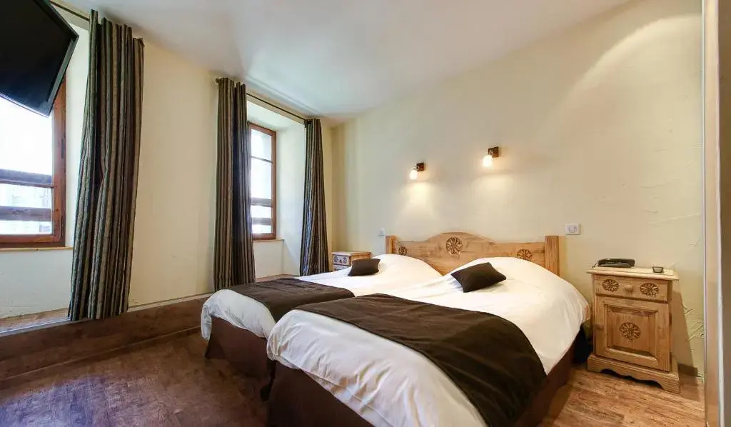 Standard Double room twin beds