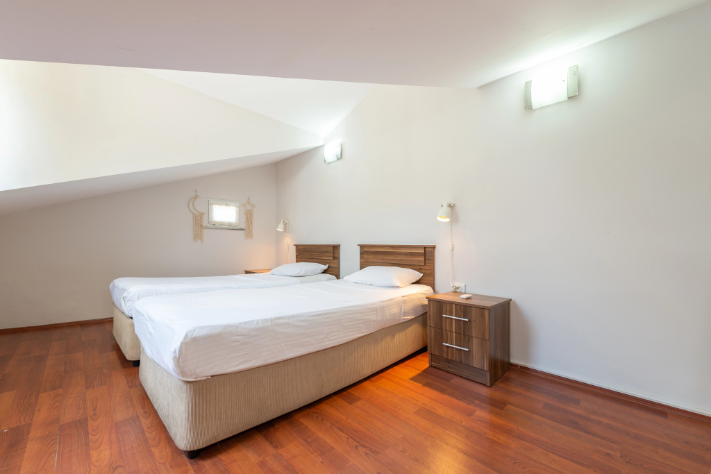 Dualis Hotel — 5