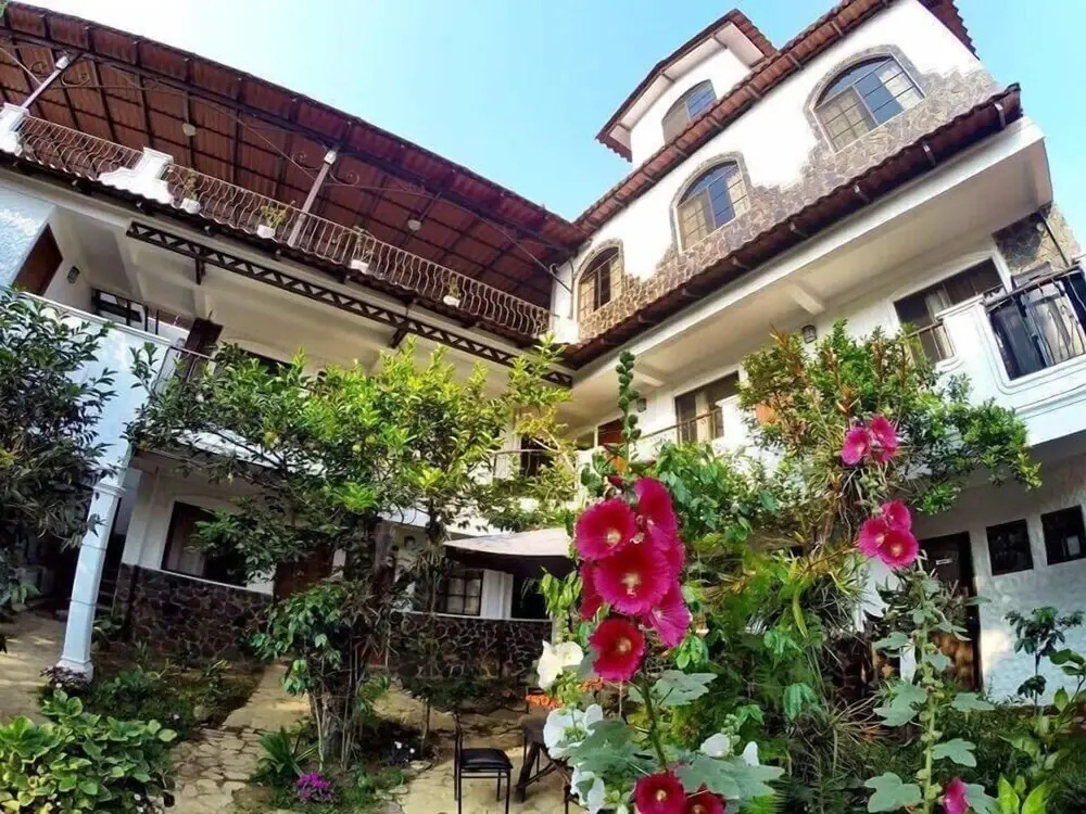 Hotel & Restaurant Fleur De Lis