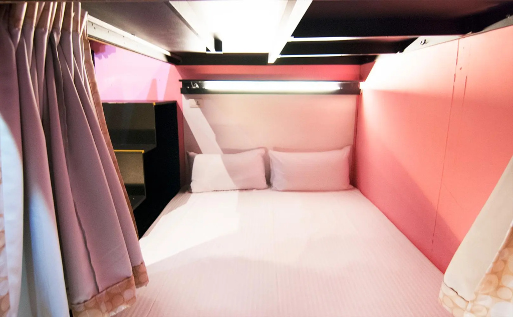 Bed in Dorm (female dorm)